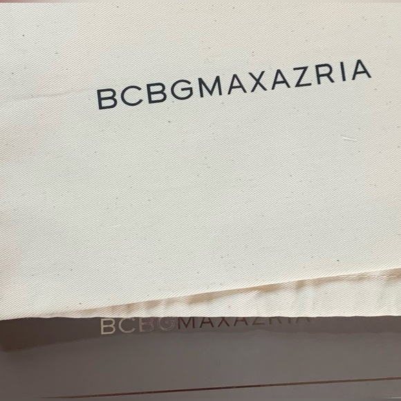 Black & Gold Bcbgmaxazaria Sandal Heels - Picture 3 of 4